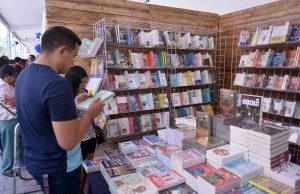 Inicia feria del libro