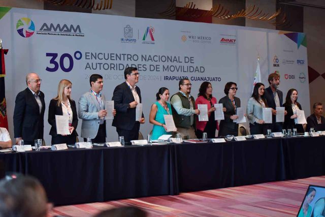 ENCUENTRO-DE-MOVILIDAD--(4)-(002)