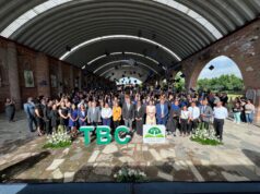 Se gradúan 230 alumnos de los Telebachilleratos Comunitarios en la sede Pénjamo